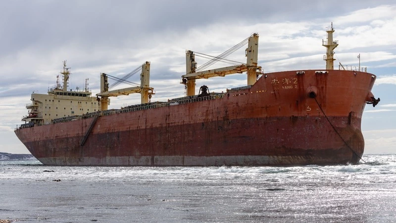  Китайский балкер An Yang 2 снимут с мели у берегов Сахалина в июле