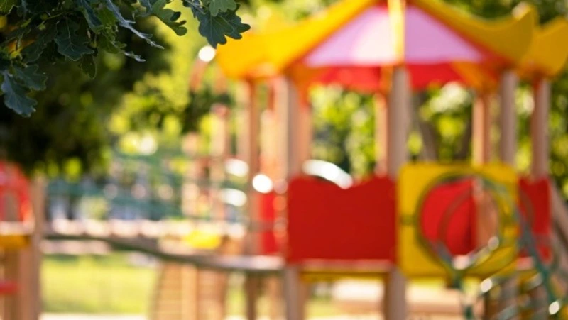 В Смирныховском районе детские площадки привели в порядок по требованию прокуратуры