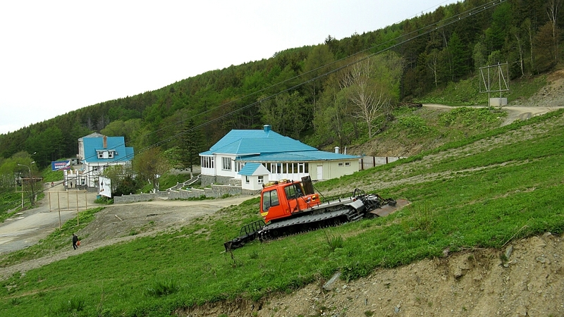 Горнолыжный курорт на Сахалине обеспечат мини-отелем и гостевыми домами