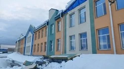 Восстановление школы в Кировском после обрушения займет две недели 