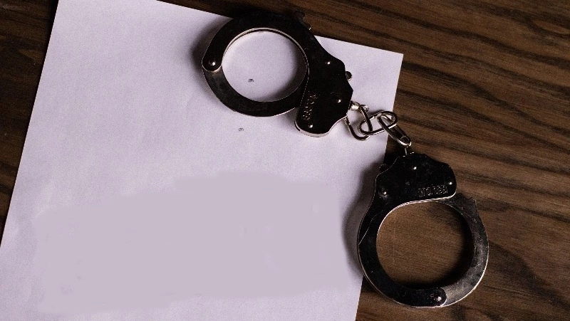 Гулявший в образе Гитлера перед 9 мая житель Кемерова получил семь суток ареста