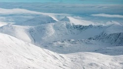 В МЧС предупредили о возможном сходе лавин в двух районах Сахалина