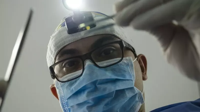 Минздрав обещает помочь маленькому сахалинцу сделать новое ушко