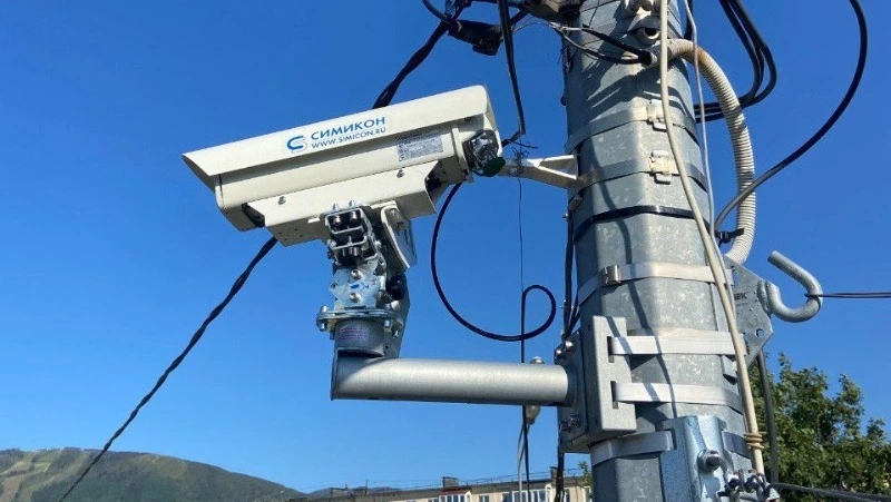 На перекрестке улиц Ленина и Пуркаева в Южно-Сахалинске установят камеру для фиксации нарушений ПДД 