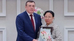 Клятве Гиппократа верны: сахалинских медиков отметили наградами
