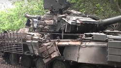 «Бросили машину и убежали»: сахалинские бойцы уничтожили вражеский танк на южно-донецком направлении
