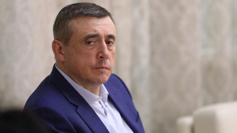 Валерий Лимаренко подписал указ о введении режима самоизоляции в Сахалинской области