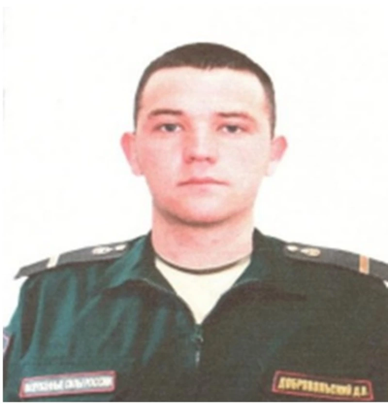 Наши герои: ефрейтор Денис Добровольский
