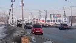 Четыре автомобиля столкнулись на Холмском шоссе в Южно-Сахалинске 