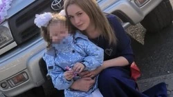 Мать убитой женщины в Охе рассказала о побоях, преследованиях и жизни после гибели дочери