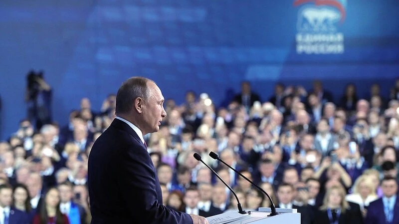 Сахалинские единоросы решали, как выполнить послание президента