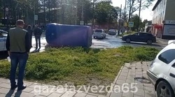 «Не у всех сегодня доброе утро»: в Поронайске сбили УАЗ «Почты России»