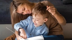 Минпросвещения подготовит для родителей дошкольников рекомендации по воспитанию