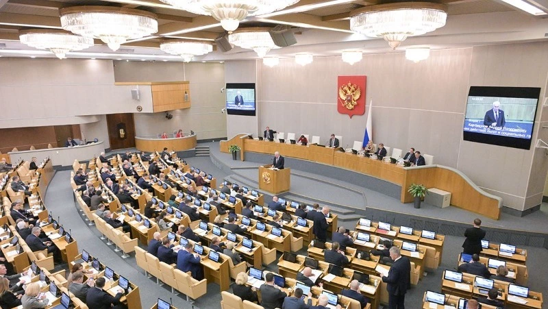 «Единая Россия» сохранила льготы для совершеннолетних детей участников СВО