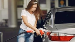 АЗС в Южно-Сахалинске снизила стоимость дизельного топлива на 2 рубля