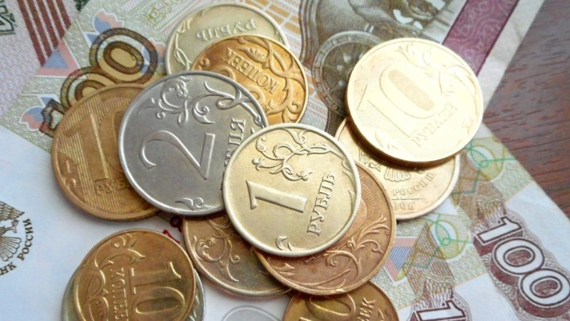 Рубль окреп и вырос после заявления Путина о новых расчетах за газ 