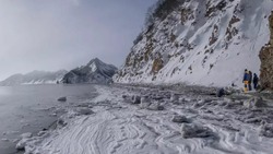«Все стало по-иному»: фотограф показал сахалинцам красоту бухты Тихой без ледопадов