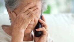 Два пенсионера на Сахалине стали жертвами фейковых сотрудников ПФР и банка