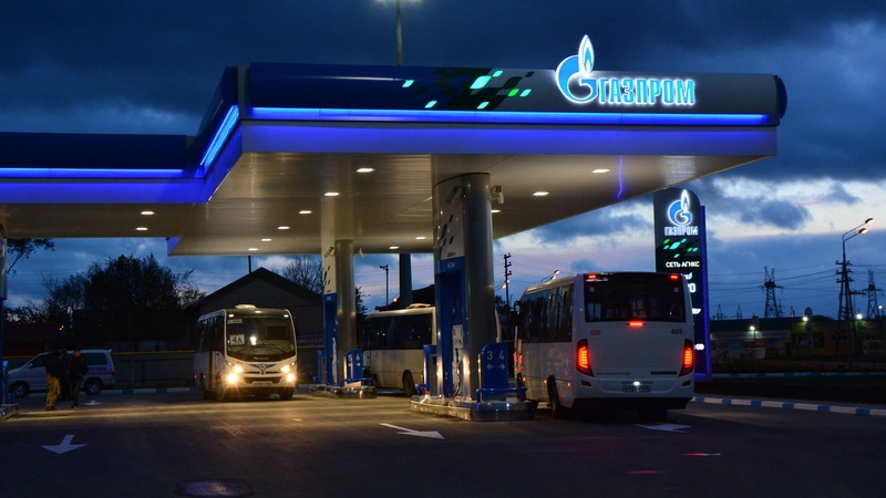 Первая газовая заправка открылась на Сахалине