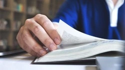 Рост пенсий, доход по вкладам, детские пособия: законы октября-2022 в России