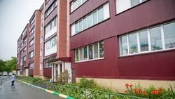 Жители Ново-Александровска выставили свою парадную  на конкурс 