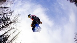 Слоупстайл завершил первенство России по сноуборду на Сахалине 