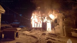 Пожарные потушили баню в одном из СНТ Южно-Сахалинска вечером 24 декабря