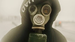 Многоквартирный дом в Южно-Сахалинске тонет в фекалиях