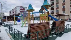 Что было сделано во дворах Сахалинской области в 2025 году — карточки