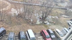 Жители дома на проспекте Мира в Южно-Сахалинске попросили благоустроить двор