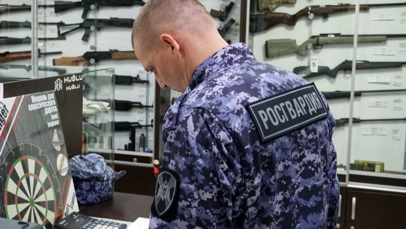 Росгвардейцы проверили более 70 мест хранения оружия за неделю в Сахалинской области