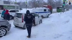 В Южно-Сахалинске расследуют смерть 65-летнего сахалинца, найденного в машине