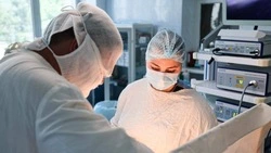 Кабмин дополнительно направит более 9,6 млрд рублей на зарплаты медиков в 2026-м