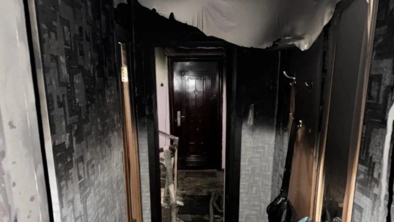 Многодетная семья из Магадана едва не осталась на Новый год без квартиры из-за елки