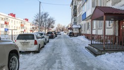 «Удовлетворительно»: на крышах Корсакова стало меньше снега и сосулек
