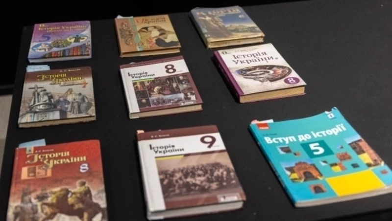 Трофейные экспонаты с СВО и литература: в Южно-Сахалинске высоко оценили школьный музей