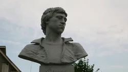 Владимир Высоцкий подарил концерт сахалинскому летчику