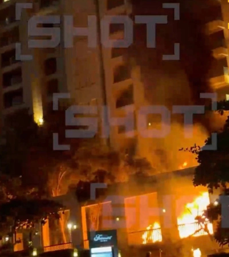 Четыре человека пострадали при падении иранской ракеты в Дубае 