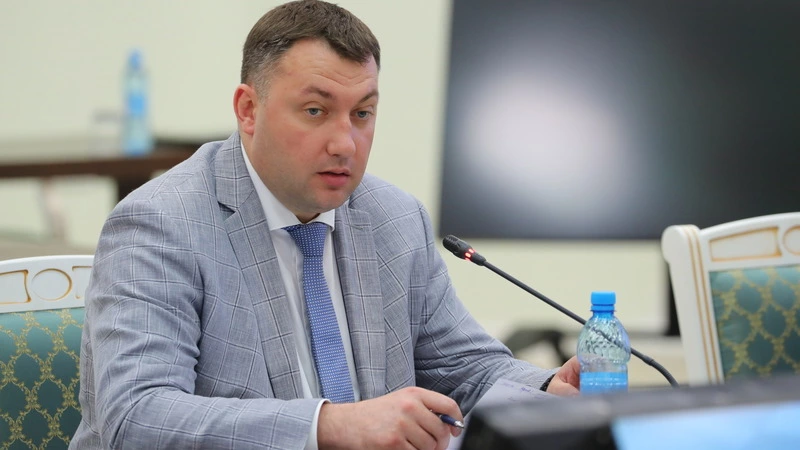 Лимаренко: Во всех медучреждениях, которые народ не признает доступными, заменят главврачей