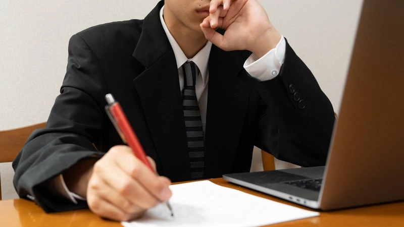 В России до конца 2021 года планируют вчетверо сократить безработицу