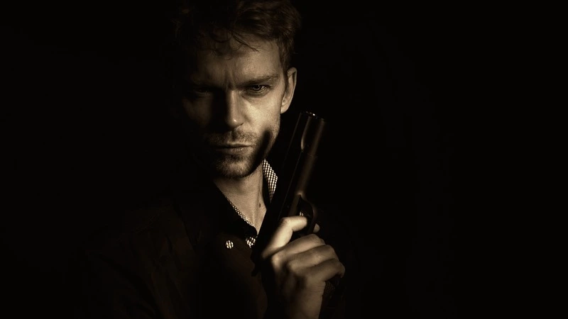 Росгвардейцы задержали в Южно-Сахалинске мужчину, который напугал таксиста пистолетом