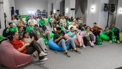 Школу предпринимательства открыли на слете Всемирного фестиваля молодежи