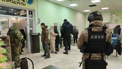 В Южно-Сахалинске семерых иностранцев с российским гражданством поставили на воинский учет