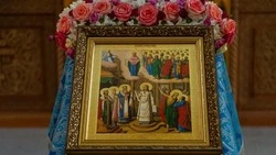 Церковный праздник 12 ноября 2025: традиции, строгие запреты и народные приметы дня