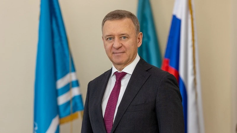 Мэр Сергей Надсадин поздравил жителей Южно-Сахалинска с Днем весны и труда