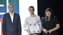 Победителю конкурса на юного мэра в Поронайске оплатят обучение в вузе Дальнего Востока или Сибири 