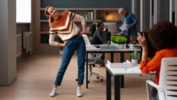 Hh.ru рассказал о плюсах производственной гимнастики для жителей Сахалина