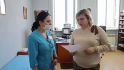 «Проводники счастья» и школы для мам: как в Корсакове поддерживают беременных женщин