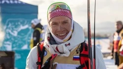 Большунов взял золото первого дня чемпионата России по лыжным гонкам на Сахалине 