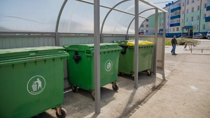 В регионе ускорят замену старых мусорных баков